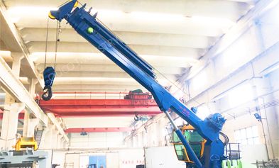 0.85T31M伸縮甲板起重機/